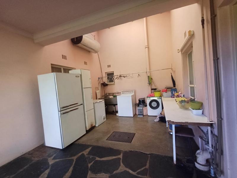 5 Bedroom Property for Sale in Parys Free State